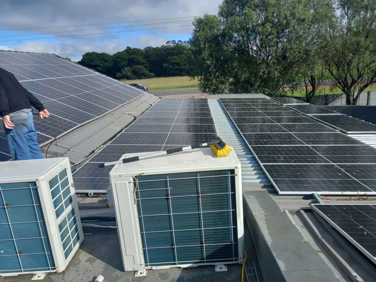 Solar panel cleaning work by J.A Solar Cleaning